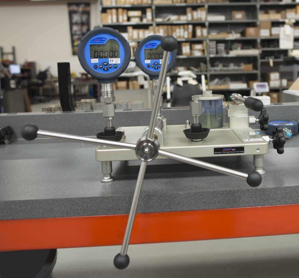 Pressure calibration equipment