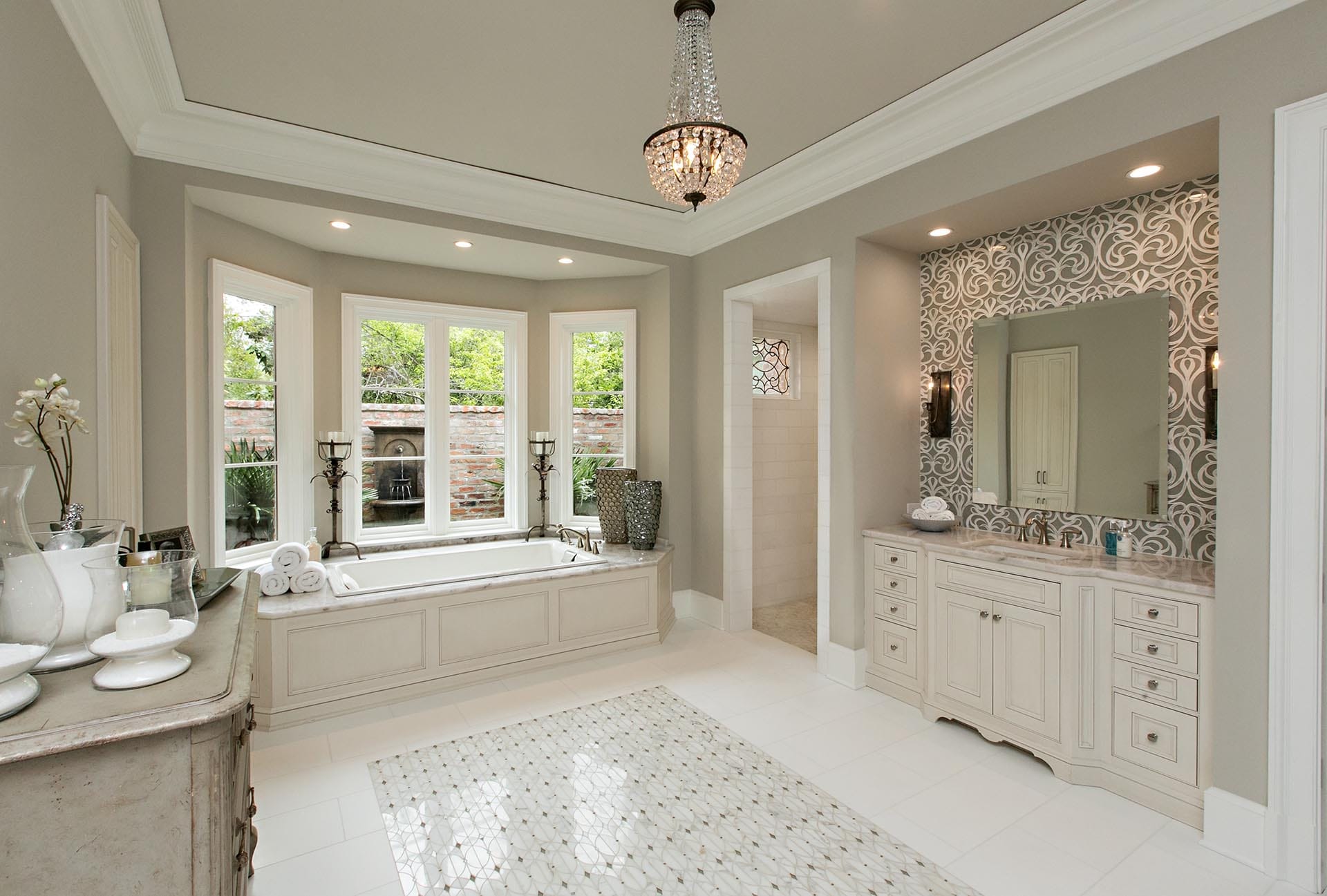 Luxurious bathroom design by The Cottage