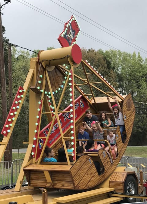 Pirates Revenge Mechanical Ride