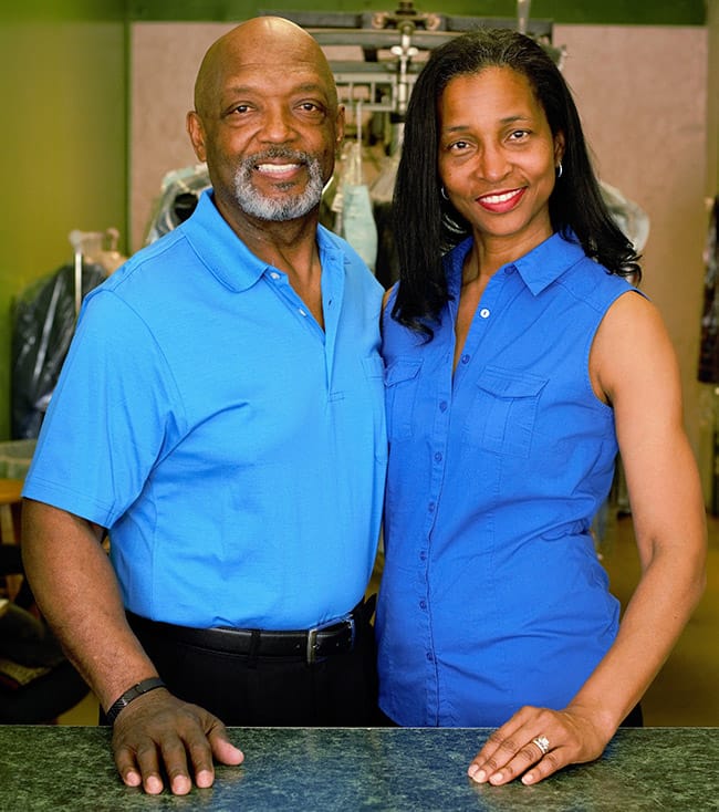 Entrum Laundry owners at the counter